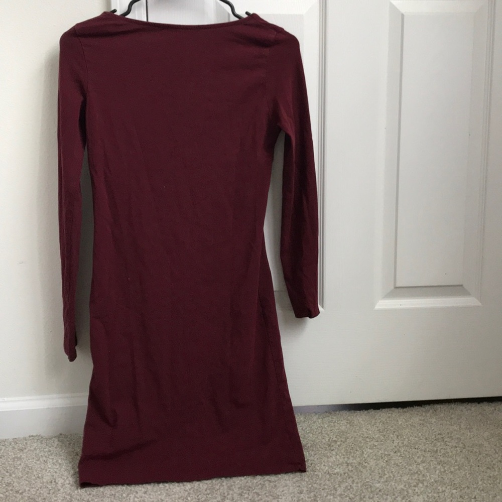 Tight fit basic dress - Picture 2 of 2